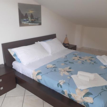 Etna Mare Apartman Mascali Kültér fotó