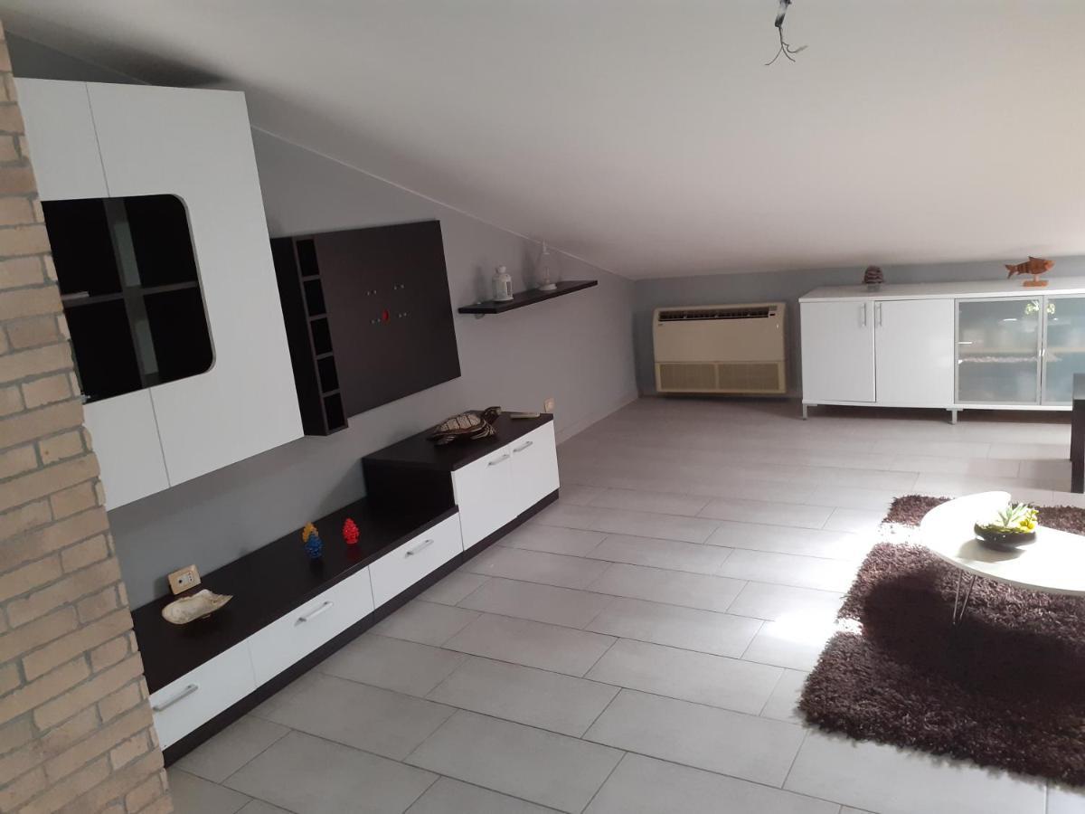 Etna Mare Apartman Mascali Kültér fotó
