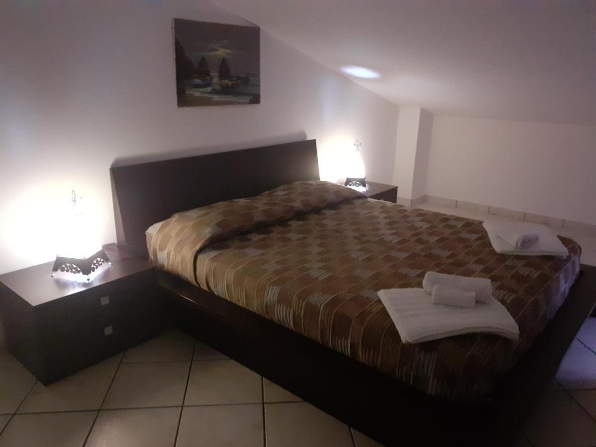 Etna Mare Apartman Mascali Kültér fotó