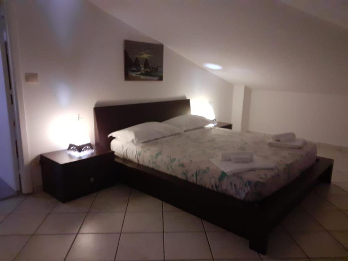 Etna Mare Apartman Mascali Kültér fotó